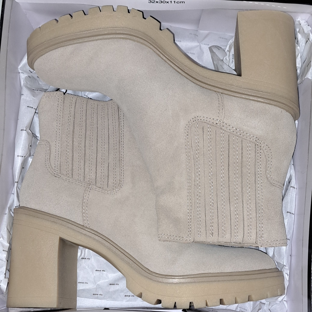 Dolce Vita Cream Heeled Boots
